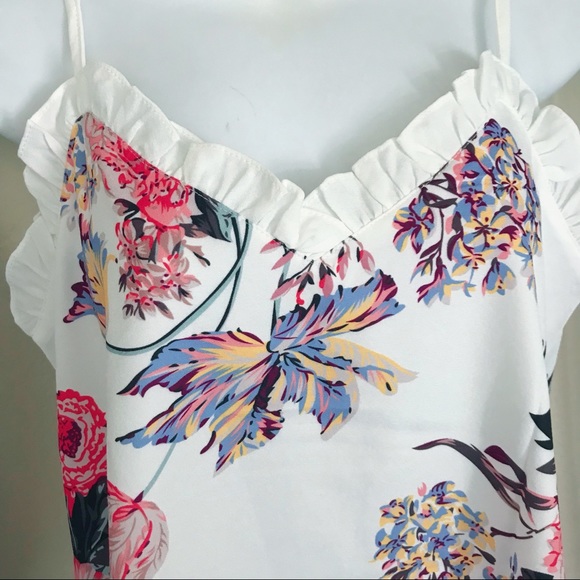 Ruffle Trim floral cami - Picture 4 of 5